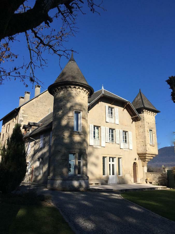 Bed and Breakfast Domaine Du Valromey Champagne-en-Valromey Экстерьер фото